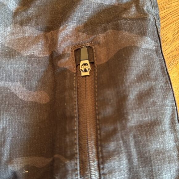 Vuori rip stop camo pants men’s M - Picture 4 of 9